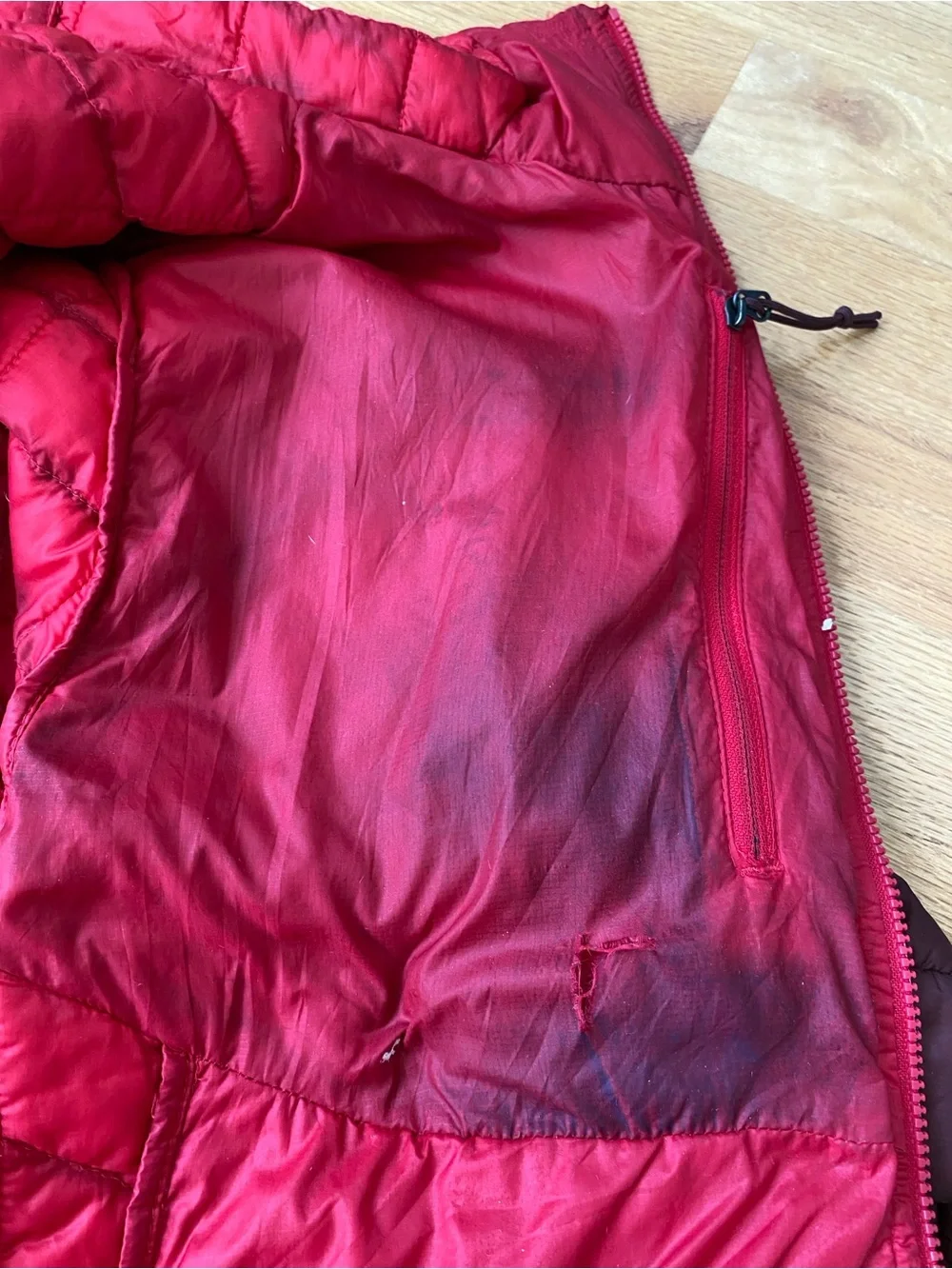 The North Face Thermaball Two-Tone Quilted Hooded Puffer Jacket Burgundy & Red_7